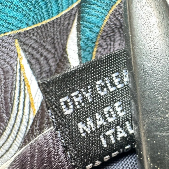 Mezzo Matto 100% Silk necktie from Italy. EUC metallic weaving ribbon design - Picture 8 of 8